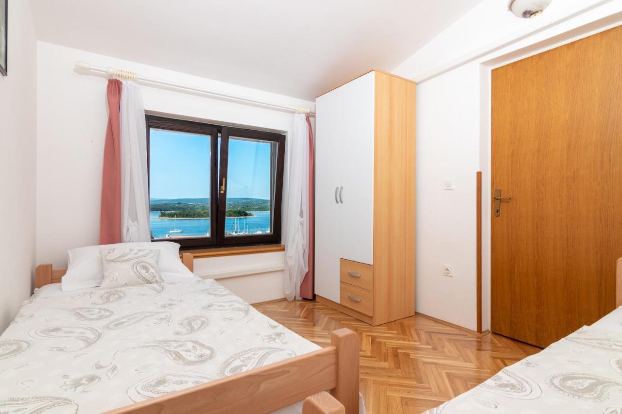 Villa Paradiso Punat Exterior photo